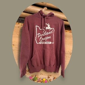 Portland Oregon Hoodie Sweatshirt.
Maroon Red. Size: Large